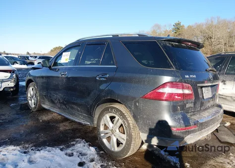 2013 Mercedes-Benz Ml 350 4Matic z USA, uszkodzony, nr VIN 4JGDA5HB9DA265478